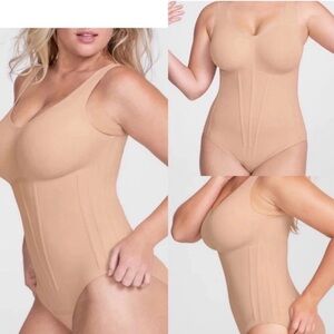 HoneyLove Boldness Bodysuit Body sculpting *Very Firm*‎ Support SAND* Size 1X